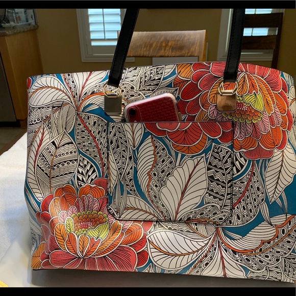 Trina Turk large tote - Picture 6 of 8